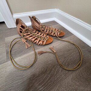 Naughty Monkey Women's Fest Tival Gladiator Sandal, Tan, Women's Size 7.5